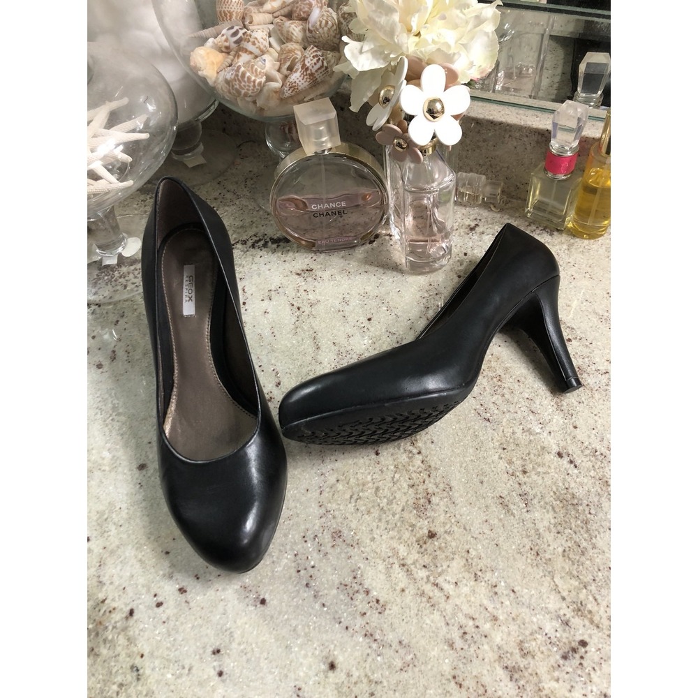 Geox Black Nappa Leather Annya High Heel Classic Comfort Pump 7 37